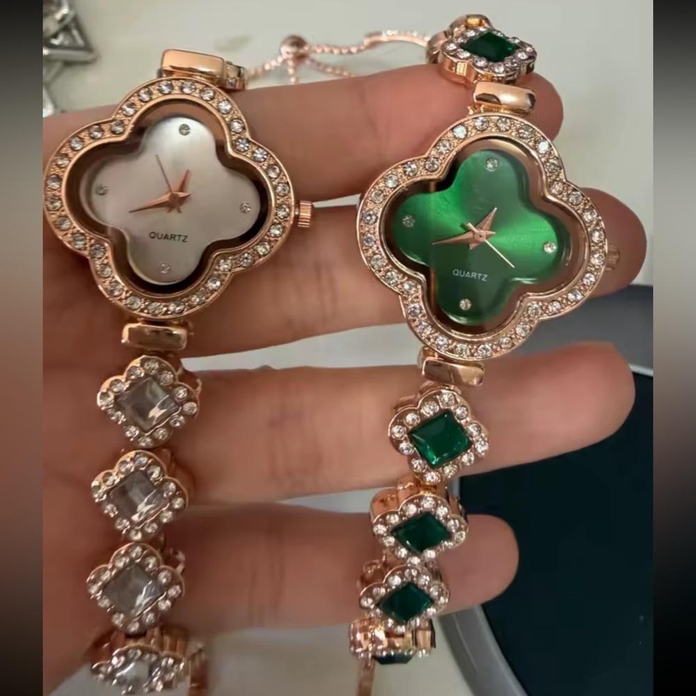 Alhambra White Clover Luxury Crystal Bracelet Watch - Picture 6 of 7